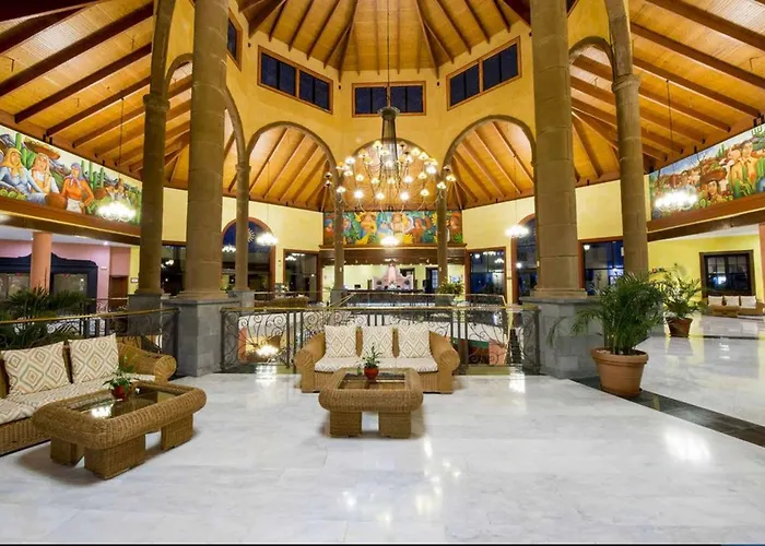 Hotel Bahia Principe Sunlight 4*